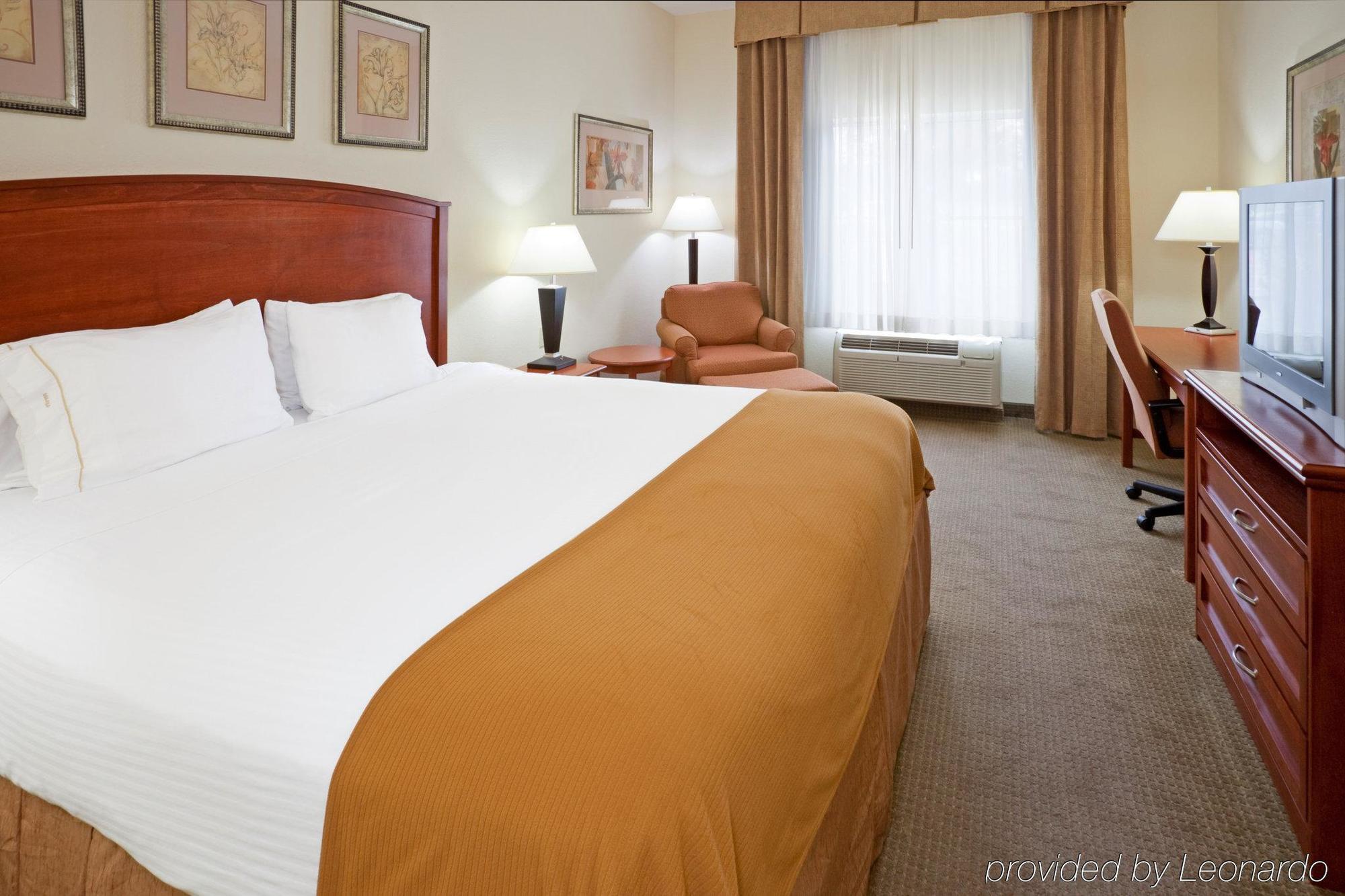 Holiday Inn Express Hotel & Suites Dallas - Grand Prairie I-20 By Ihg Buitenkant foto