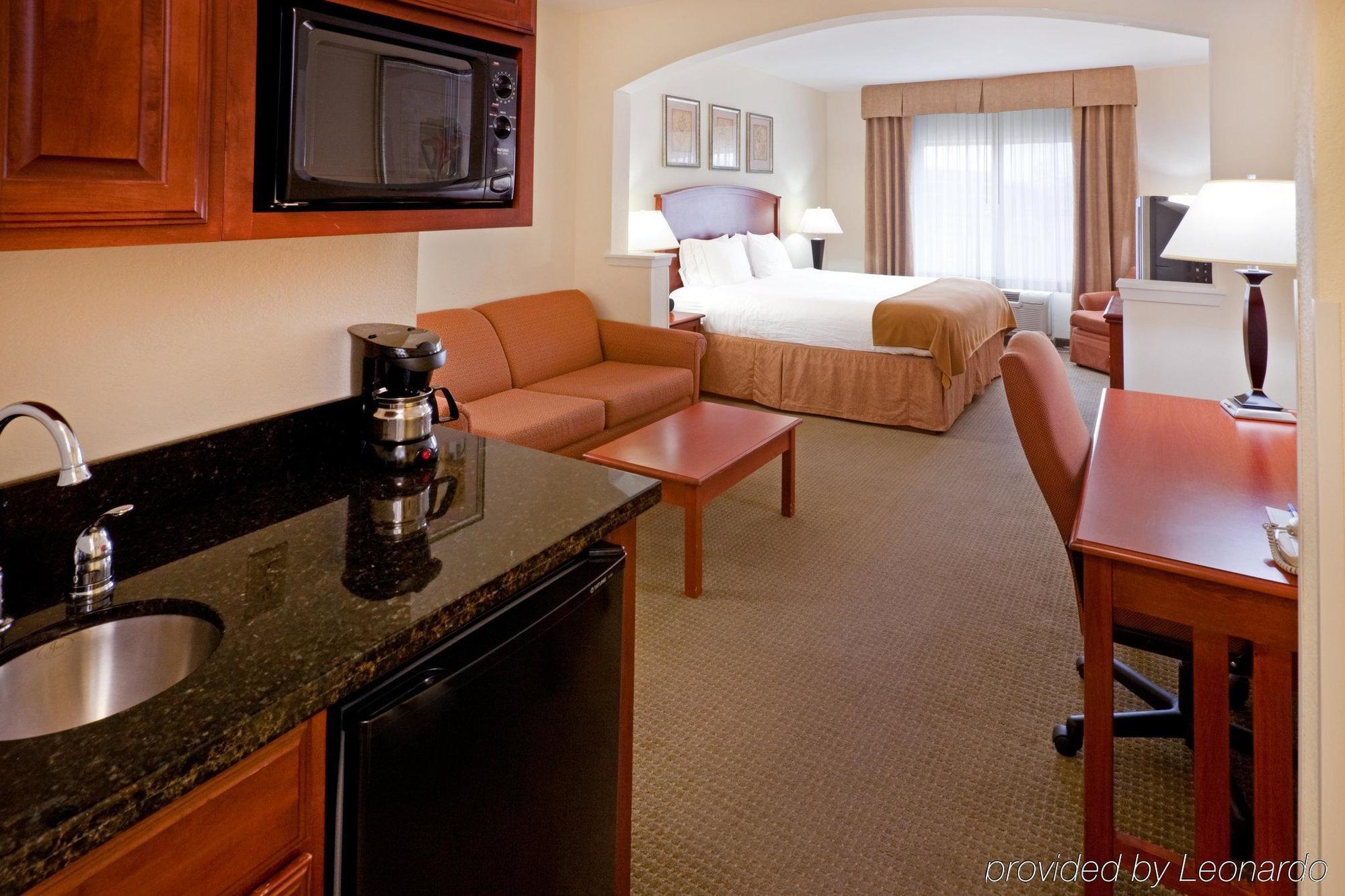 Holiday Inn Express Hotel & Suites Dallas - Grand Prairie I-20 By Ihg Buitenkant foto